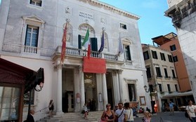 The Fenice Theater - St. Marks Square Museums Venice